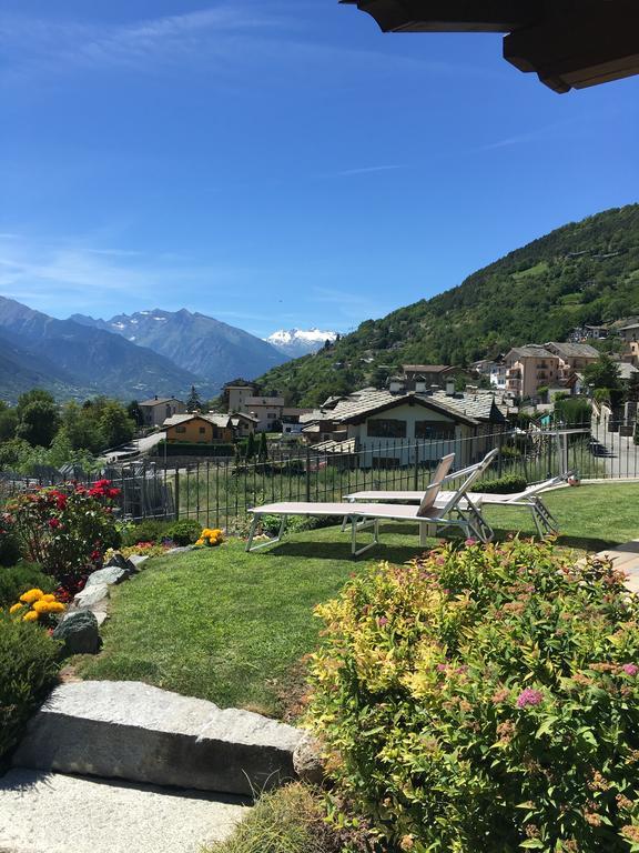 Appartamento Fleur Des Neiges Aosta Exterior foto